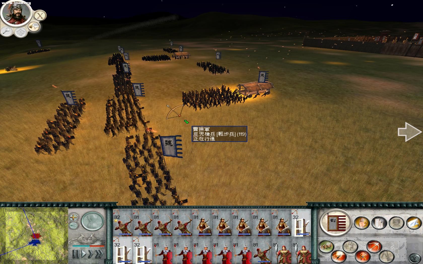 敌分三路冲击我方营寨。