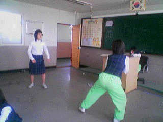2012661324777.gif
