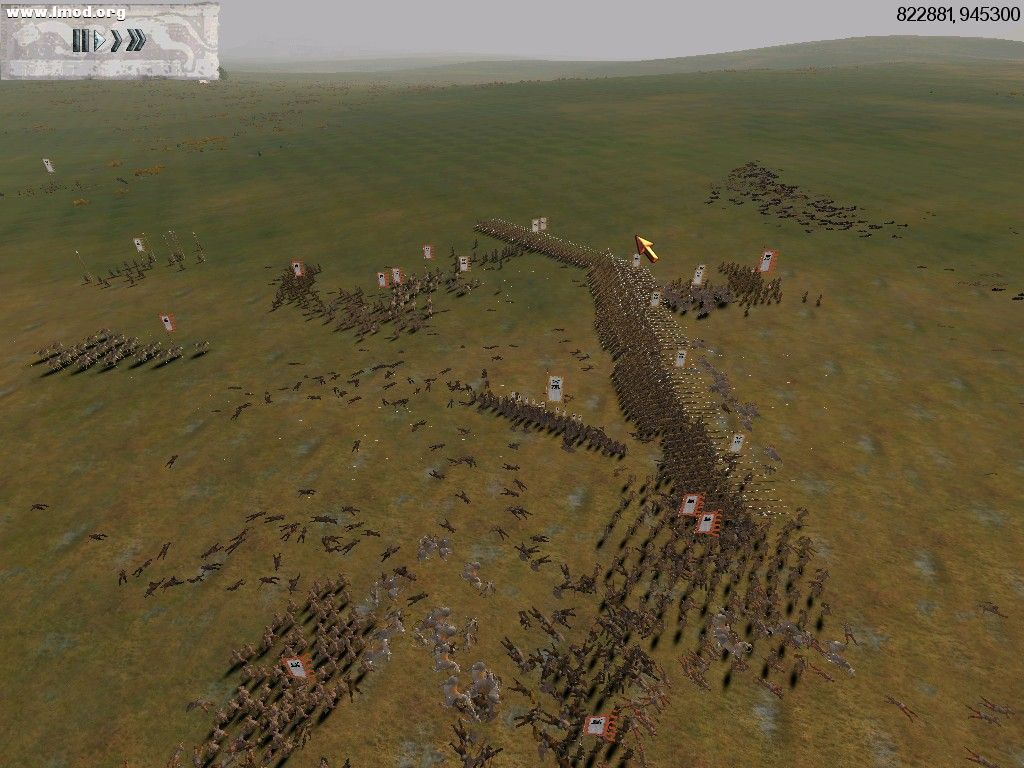 纳闷了，真纳闷了，骑兵又自己撞上去了，将军还是不动，我玩的著名战役，成简单电脑了 ...