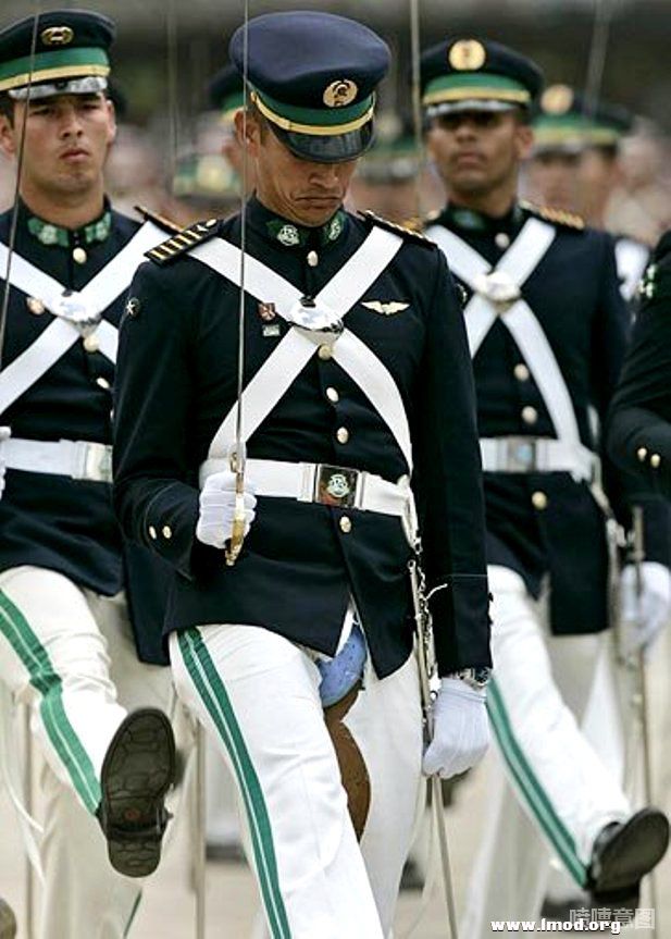 如果一个人必须完成一件自己不喜欢的事，最好的办法就是尽快做好，然后结束。   ——.jpg