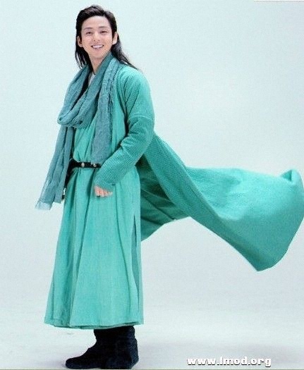 段誉 -- 金起范 饰演.jpg