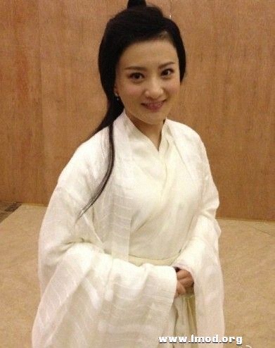 天山童姥 -- 金铭 饰演.jpg