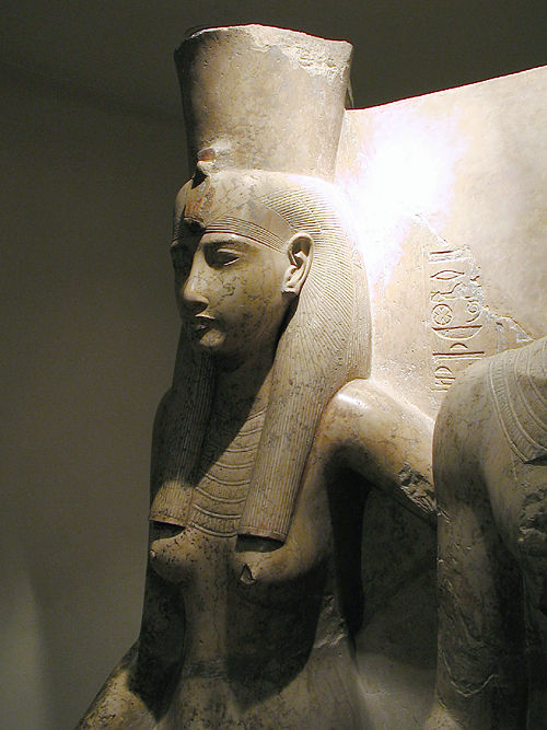 10_luxor_museum.jpg