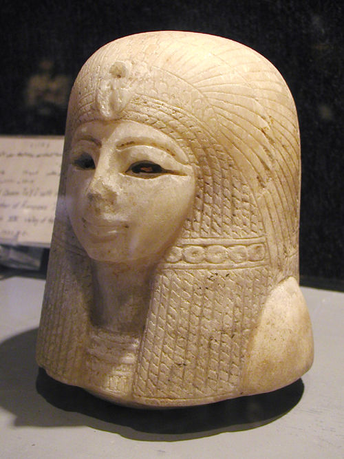 16_luxor_museum.jpg