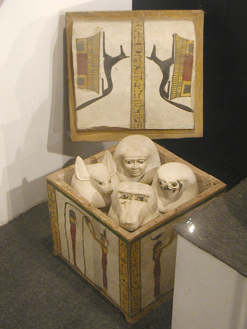 18_luxor_museum.jpg