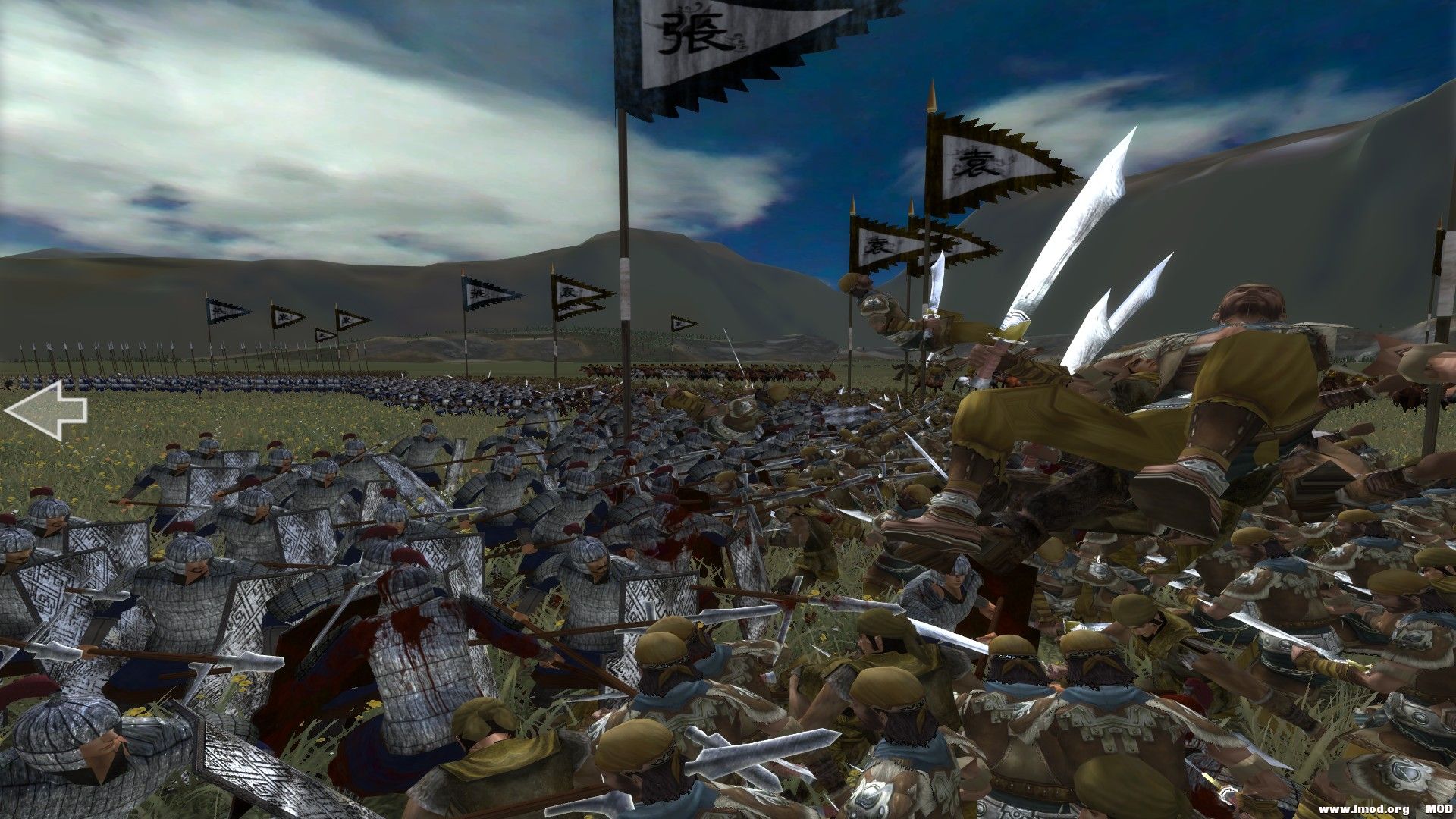 看我猛士將其砍飛~