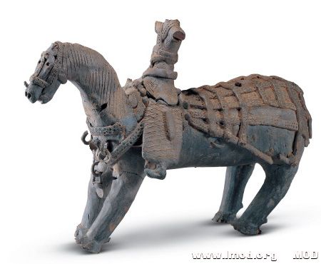 新羅 騎馬人物形壺.jpg